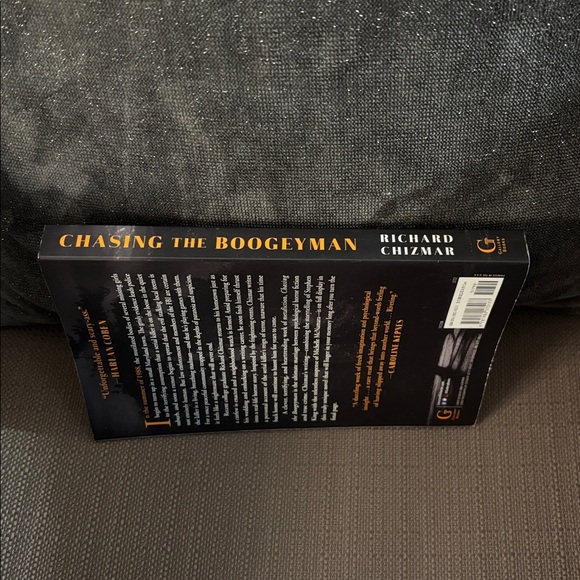 Chasing the Boogeyman Book by Richard Chizmar - Picture 2 of 4
